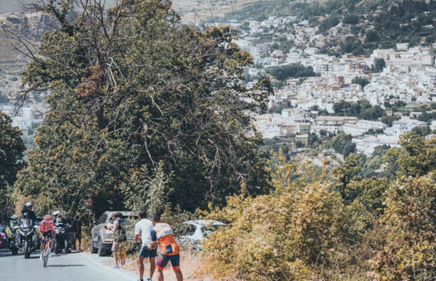 A Vuelta 2026 modifica a etapa rainha de Granada: Hazallanas dá lugar a El Duque