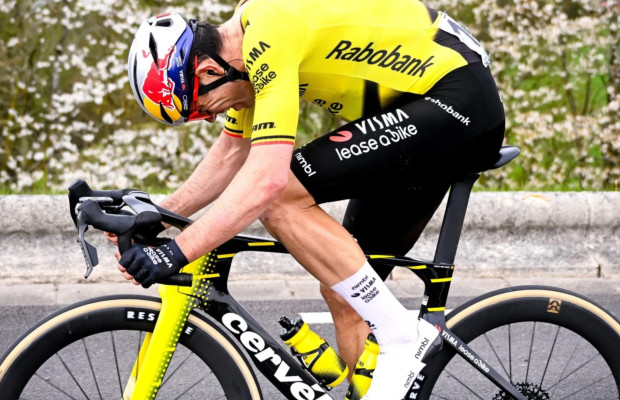 Van Aert competirá em gravel logo antes da La Vuelta