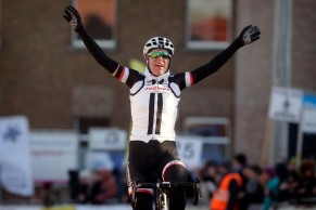 soltar-manos-bicicleta/