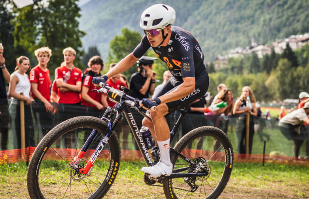 Monique and Nicolas Halter are crowned U23 Short Track World Champions in Val di Sole