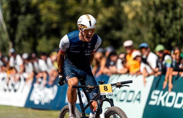 Valentina Corvi et Naël Rouffiac sont sacrés champions du monde U23 de XCO à Val di Sole