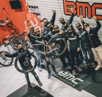 El BMC TBelles by Kalas estrena categoría, plantilla y una equipación exclusiva para 2021