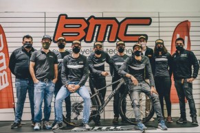 El BMC TBelles by Kalas estrena categoría, plantilla y una equipación exclusiva para 2021