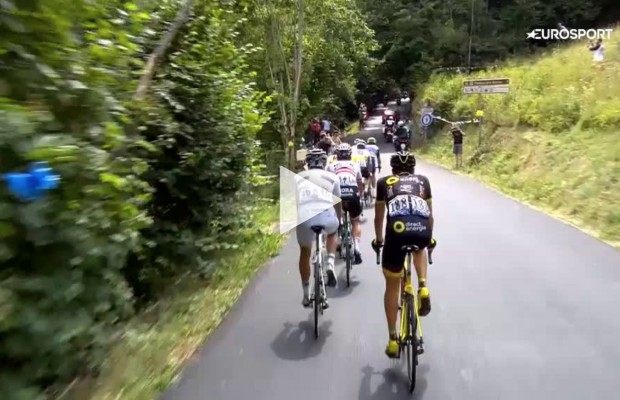 El biker de BMX Daredevil saltó por encima del pelotón del Tour de Francia