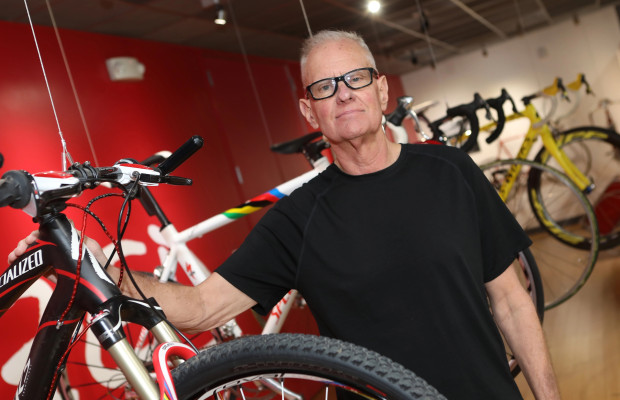 Mike Sinyard steps down as CEO of Specialized