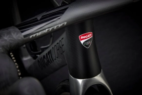 Ducati090414344474998