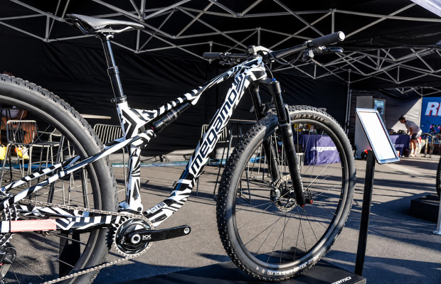 Megamo presenta una MTB de 32" en Misano: así es la Megamo Track 32 Prototype V1