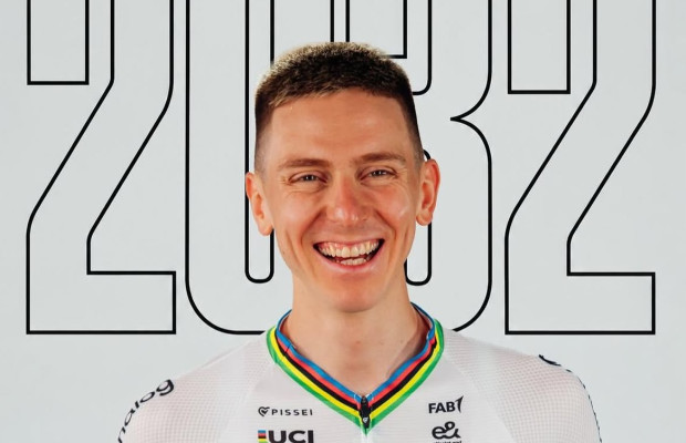 Confirmed: Pogačar extends with UAE Team Emirates until 2032 and will not race again in 2026