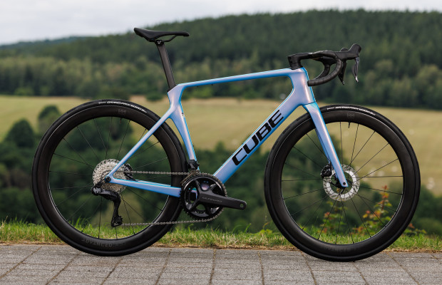 The CUBE Agree C:62 gets a new generation, with a carbon frame, handlebar and wheelset from €2,799