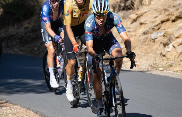 Mikel Landa wins the queen stage of La Vuelta 2026: Enric Mas seals the race