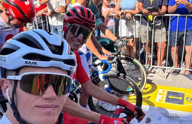 La Vuelta cède aux demandes des coureurs lors de la dernière étape et neutralise le classement général à 9,8 km de l’arrivée