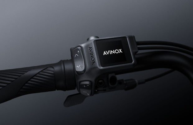 Écran, assistance et changement de vitesses au guidon avec le nouvel Avinox DP200