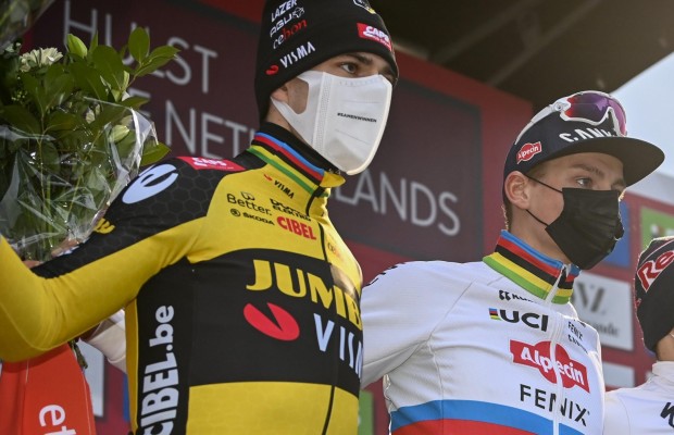 Van Aert puts Van der Poel as favourite to win the CX World Championships