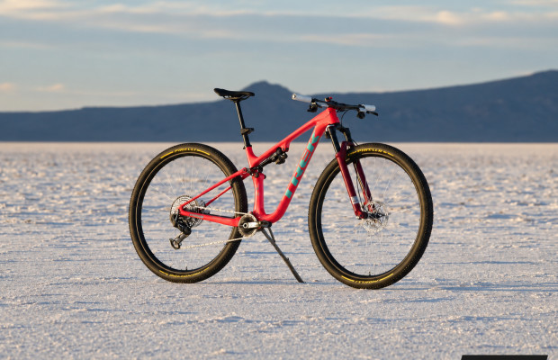 A Trek revela sua nova XCO de 32" com garfo RockShox e vai competir com ela neste fim de semana