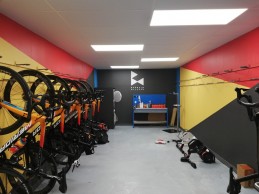 Cycling Hotel Capnegret Alicante Spain un lugar privilegiado para ciclistas y equipos en invierno