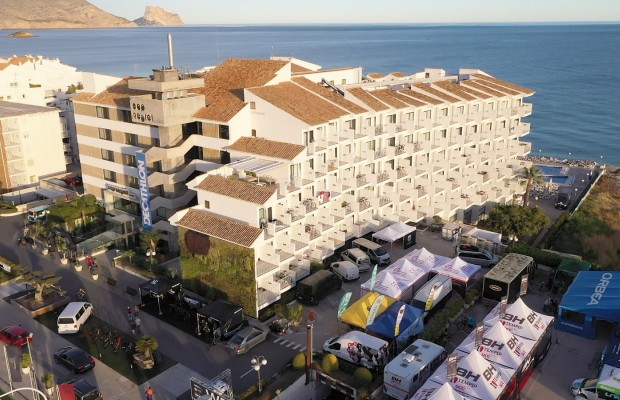 Cycling Hotel Capnegret Alicante Spain un lugar privilegiado para ciclistas y equipos en invierno