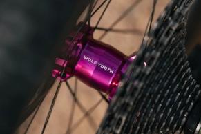 Wolf-Tooth_Hubs_19-2048x1365
