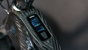 Eiros fait une entrée fracassante dans le monde des e-MTB avec un modèle full power exclusif de 18,5 kg, en configuration mullet et avec 170 mm de débattement