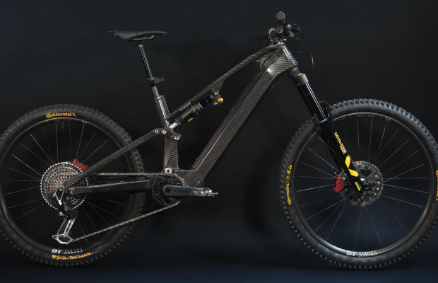 A Eiros chega com tudo às e-MTB com uma exclusiva full power de 18,5 kg, configuração mullet e 170 mm de curso