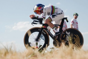 El nuevo prototipo Specialized Shiv TT de Evenepoel reaparece justo antes del Mundial