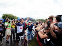 Martin Vidaurre resolves in the last lap a very tight XCO in Soldier Hollow