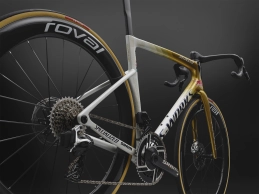 Specialized pone a la venta la exclusiva S-Works Tarmac SL9 Remco LTD: solo habrá 100 y cuesta 14.999 €