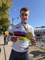 Benjamín Noval hace historia y se proclama campeón del mundo júnior contrarreloj