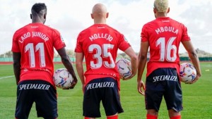Specialized arrives at football by sponsoring RCD Mallorca