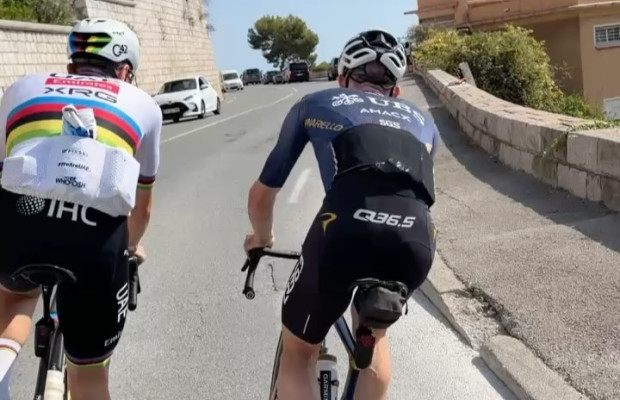 Pogačar reprend l’entraînement sur route pour faire ses adieux au maillot arc-en-ciel