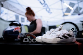 Adidas brings its iconic Freerider to clipless pedals without giving up the Stealth sole
