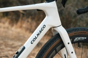 Nueva Colnago G5-X: más estable, hasta 53 mm de neumático, almacenamiento integrado y un precio interesante