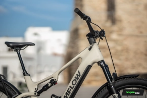 La Amflow TL Carbon nos ha sorprendido: mucho más que una bicicleta eléctrica urbana