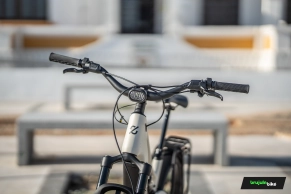La Amflow TL Carbon nos ha sorprendido: mucho más que una bicicleta eléctrica urbana
