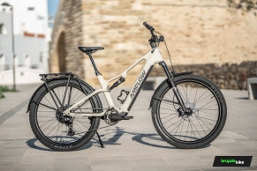La Amflow TL Carbon nos ha sorprendido: mucho más que una bicicleta eléctrica urbana