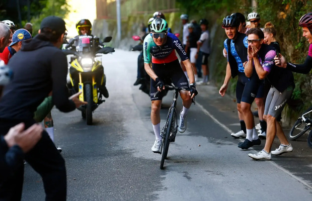 Strava glaubt, Seixas sei bei Il Lombardia „mit dem Motorrad unterwegs gewesen“, und lehnt acht seiner Leistungen ab