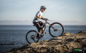 Amflow PX Carbon Pro review: a high-end e-MTB that delivers more than its price suggests
