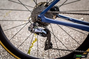 We test the Cannondale SuperSix Evo Hi-Mod 2021, the lightest and fastest road bike ever?