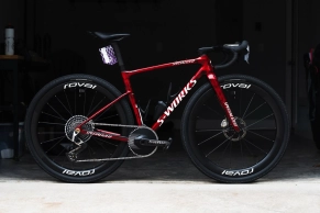Un alerón en el sillín y un guía cadenas extremo: así es la S-Works Crux 5 de Keegan Swenson para Big Sugar