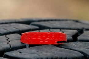 pegatina-lars-forster-scott-spark/