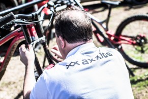 pegatina-lars-forster-scott-spark/