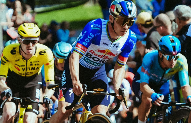 El peso y su tendencia a entrenar demasiado: el entrenador de Evenepoel señala dos aspectos que debe mejorar para 2027