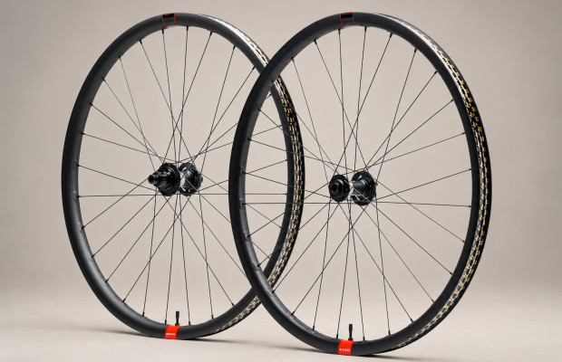 Reserve steigt mit neuen Carbon-Laufrädern für XC ins 32-Zoll-Segment ein