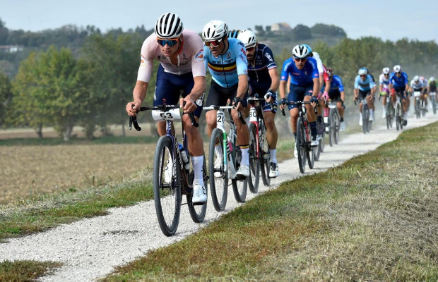 Peut-on faire du gravel avec un vélo de route ?