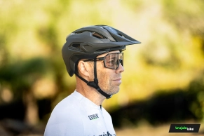 Probamos el nuevo Specialized Ambush 3: más ventilación, mejor ajuste y una visera que vuelve a ser regulable