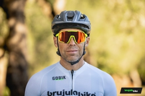 Probamos el nuevo Specialized Ambush 3: más ventilación, mejor ajuste y una visera que vuelve a ser regulable