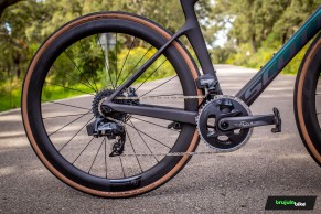 We test the Scott Foil 10, pure speed
