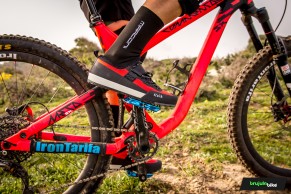 Fizik Gravita X6 Tensor and Versor, we test the latest from Fizik for Trail, Enduro and DH
