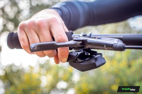 New SRAM GX Eagle AXS, we test the most economical electronic MTB groupset on the market