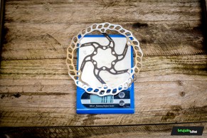 Por frenada, estética y precio, estos discos y pastillas Galfer se acaban de ganar un sitio en nuestra lista de la compra