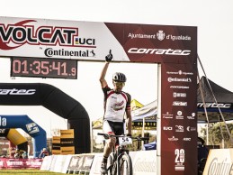 Volcat 2021: Nicola Rohrbach y Loana Lecomte se llevan la etapa 1